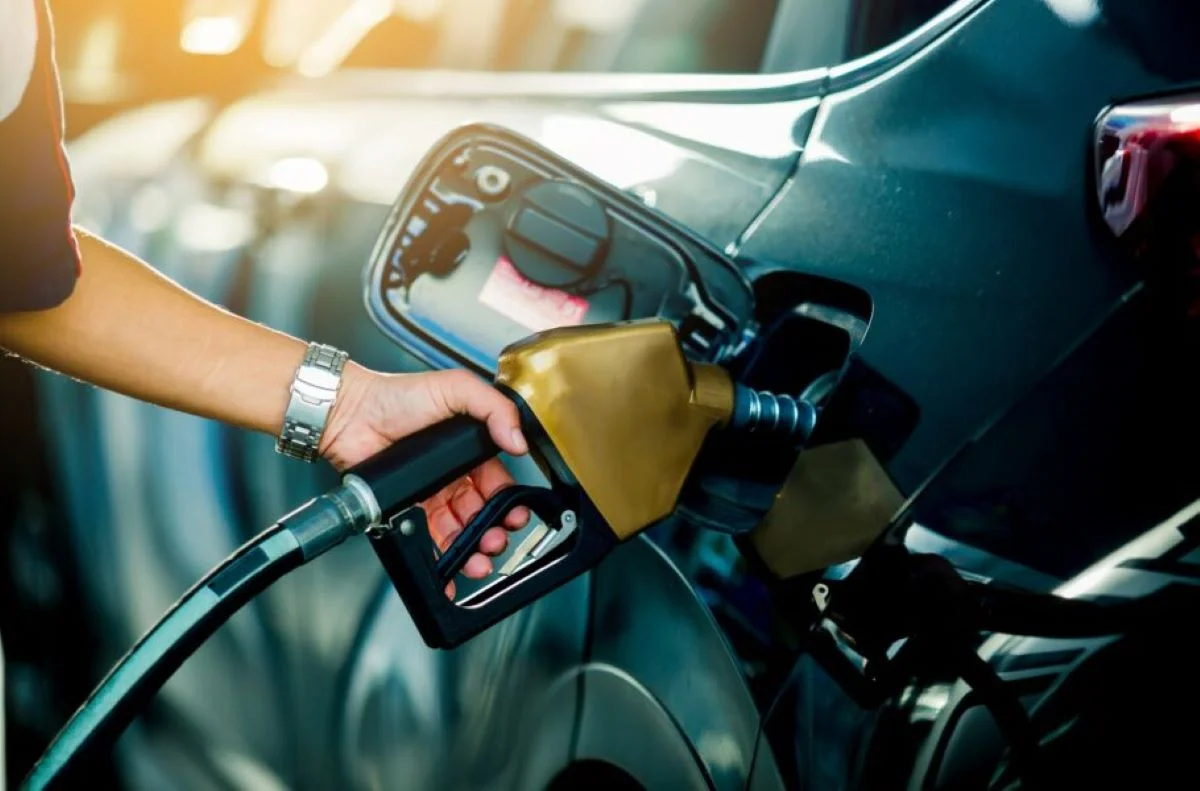 افزایش 13 میلیون لیتری میانگین مصرف بنزین در سال 1402 نسبت به سال گذشته