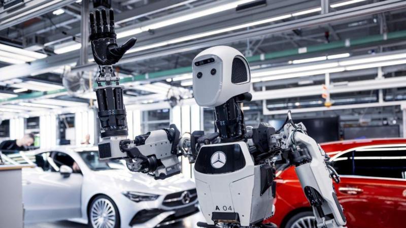 ربات‌های انسان‌نما در کارخانه بنز استخدام می‌شوند