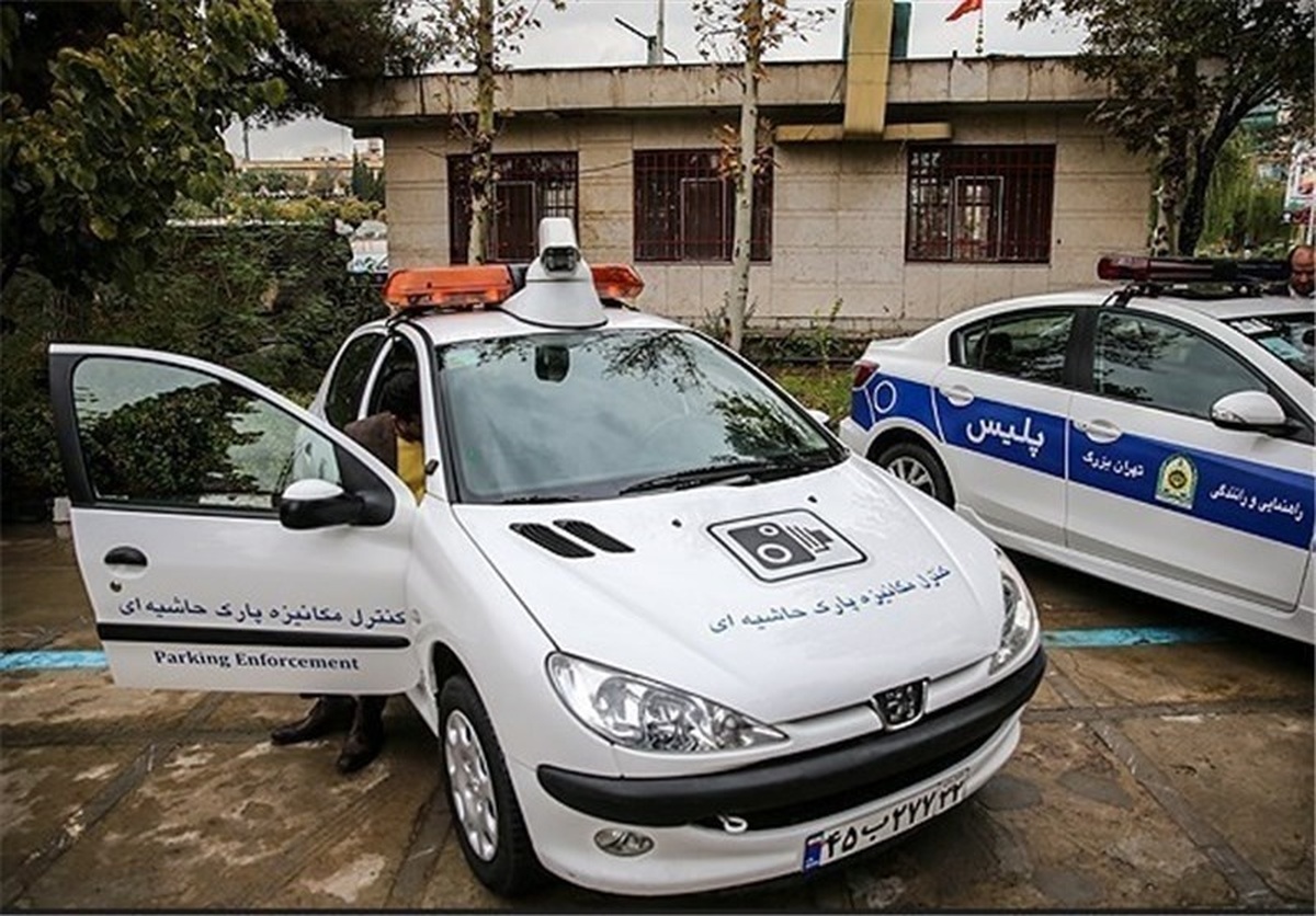 ماشین پلیس‌های دوربین‌دار در شهر تهران